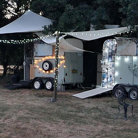 Glamping In Style, Prospector Tent Crawley  Ngoại thất bức ảnh